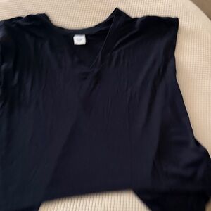 Athleta Black Short Sleeve V-Neck Top